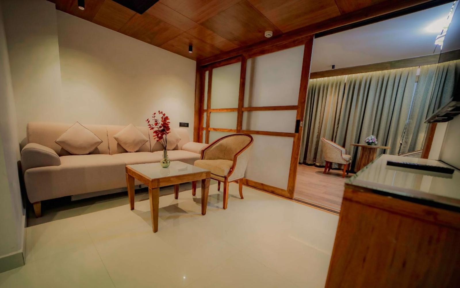 Hotel Cordial Sopanam Thiruvananthapuram Eksteriør bilde