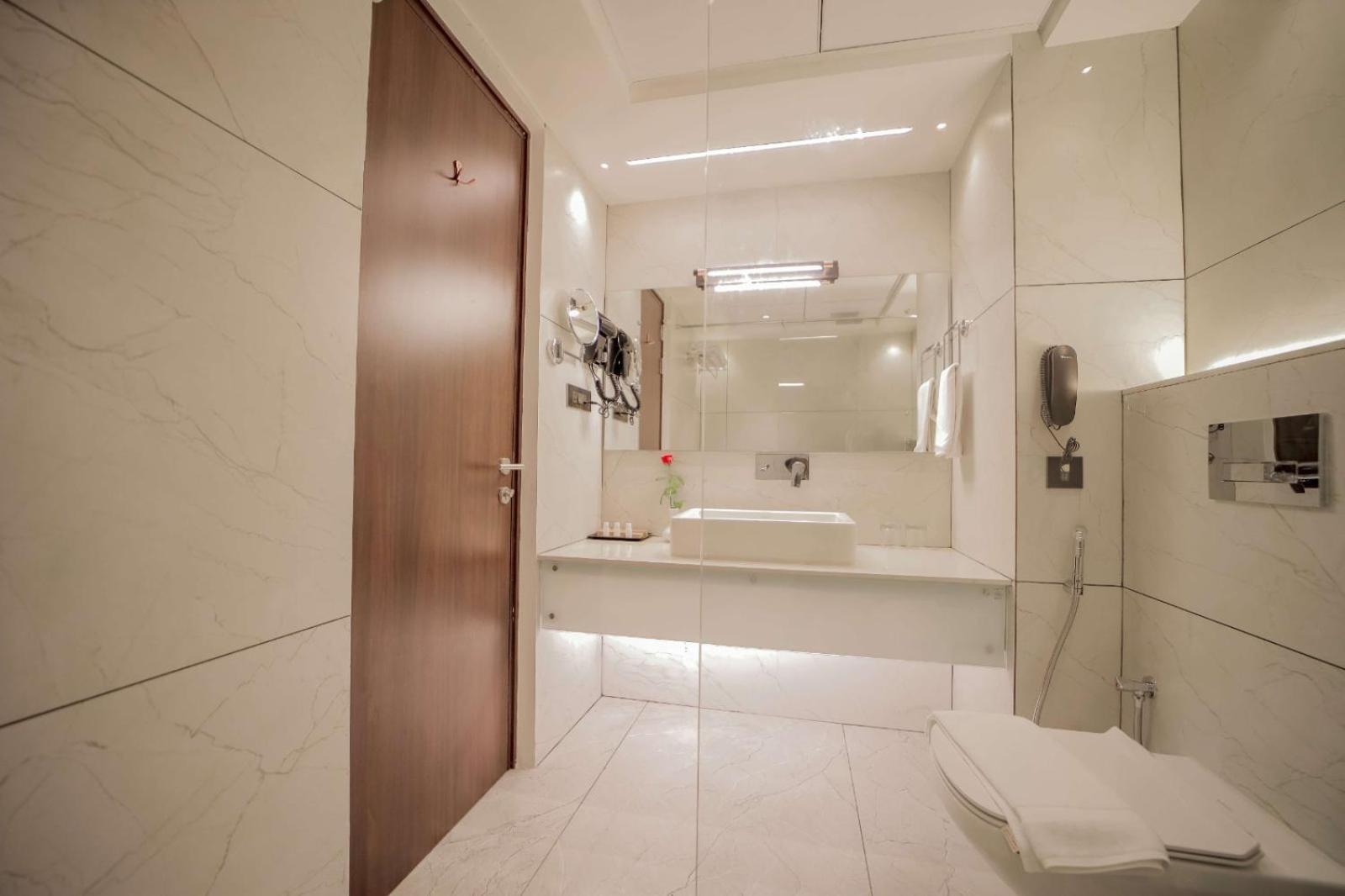 Hotel Cordial Sopanam Thiruvananthapuram Eksteriør bilde
